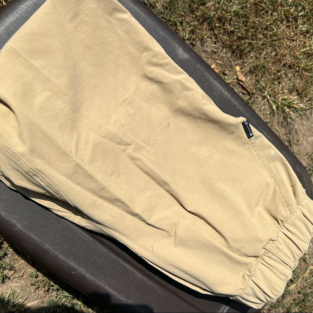 Barbell Apparel patrol pants. Size Medium.